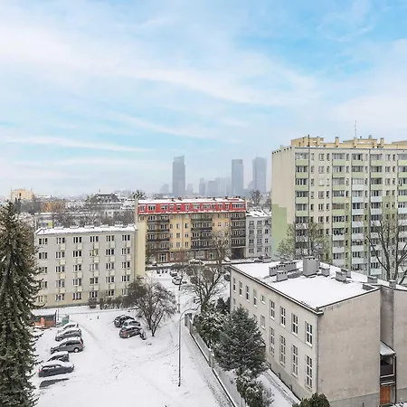 Flat Near Old Town Apartment *